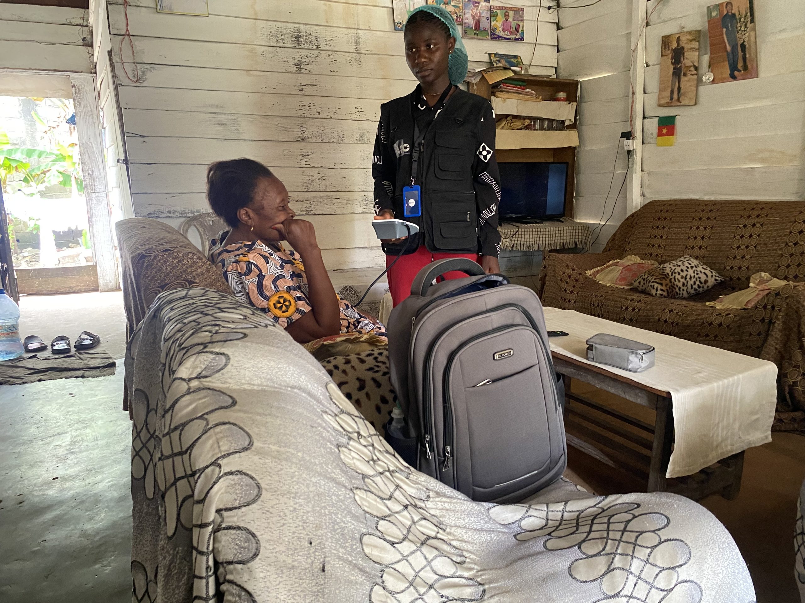 Santé des Aînés : Évaluation du Suivi Médical Communautaire à Japoma  Douala 3eme